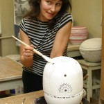 Darbs pie porcelāna enģeļu projekta